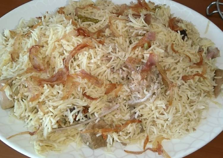 Recipe of Favorite Mutton yakhni pulao
