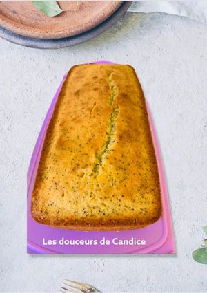 Une photo de Cake au citron et graines de pavot
