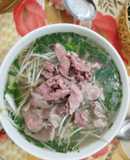 Phở bò tái