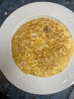 Una foto de Tortilla de patatas en freidora de aire