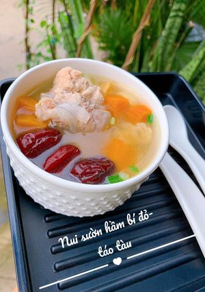 Hình của món Nui sườn hầm bí đỏ táo tàu (em bé).