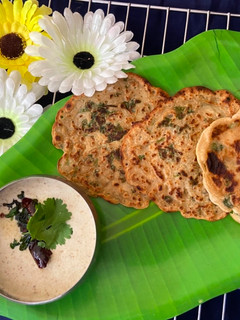 கோதுமை கார்லிக் பரோட்டா செய்முறை முக்கிய புகைப்படம்