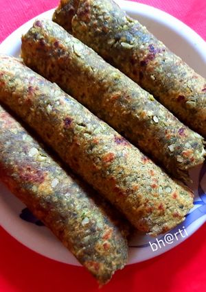 मेथी पराठा (methi paratha recipe in marathi) रेसिपी चे मुख्य फोटो 