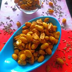 A picture of Cumin hing peanuts.