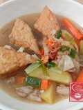 Sop Bening Sayur, Ayam dan Tahu Bakso