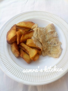 Dafaffe km soyayyen Dan kalin Hausa tareda kwai (boiled and fried sweet potato) ainihin hoton girkin