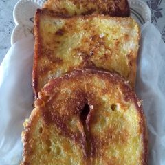 Meethi bread/French toast A picture of Meethi bread/French toast.