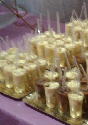 Una foto de Vasitos de vainilla