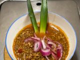 *"LENTEJAS CON BISTEC DORADO: UN SABOR MEXICANO AUTÉNTICO"*