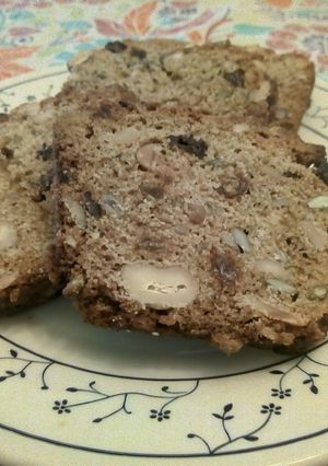 Una foto de Budín de frutas secas sin manteca