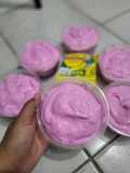 Ice cream dragon fruit