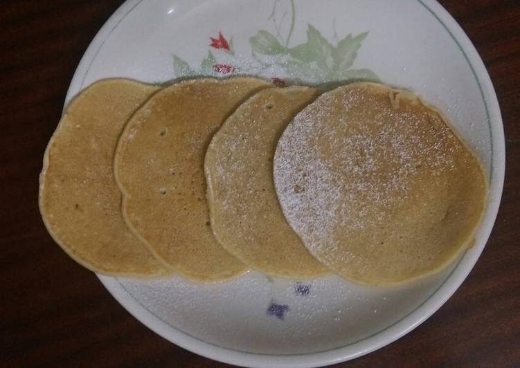 Eggless cardamon pancakes