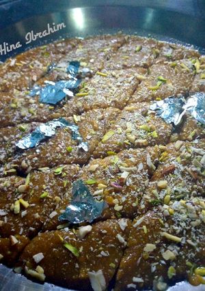 A picture of Chanay ki daal ki Katliyan.