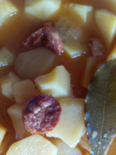 Una foto de Patatas castellanas con chorizo