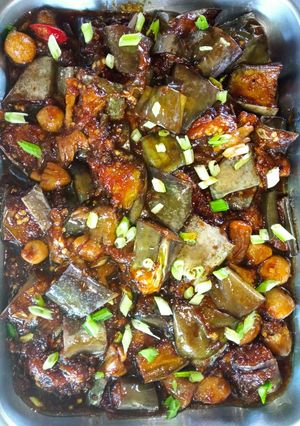 Hình của món Cà tím kho nấm rơm.