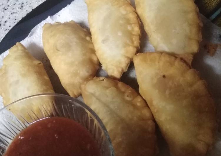 How to Make Favorite The/cresent shape samose