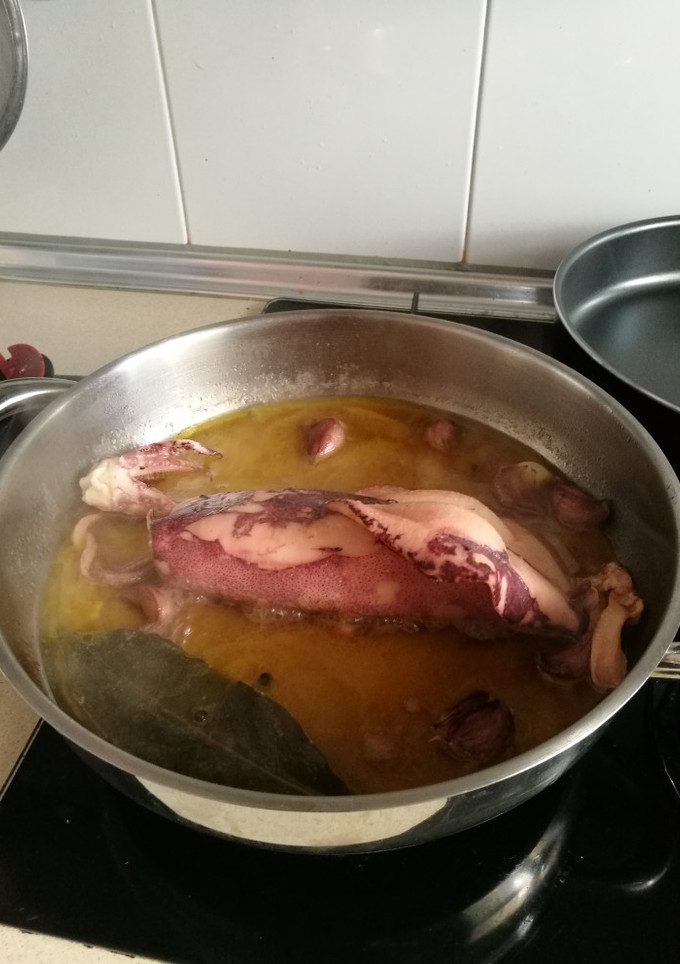 Una foto de Calamar en aceite