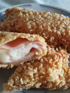 Una foto de Flamenquines con avena🌯