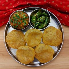 Jeera puri and aloo sabji A picture of Jeera puri and aloo sabji.
