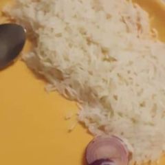 A picture of Plain rice.