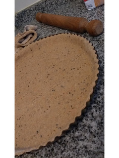 Una foto de Masa de tarta integral con semillas ✨