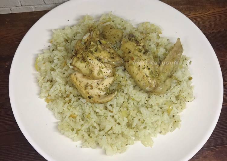 urutan  Tavuk Kapama - Nasi Ayam Turki (rice cooker) yang Lezat Sekali