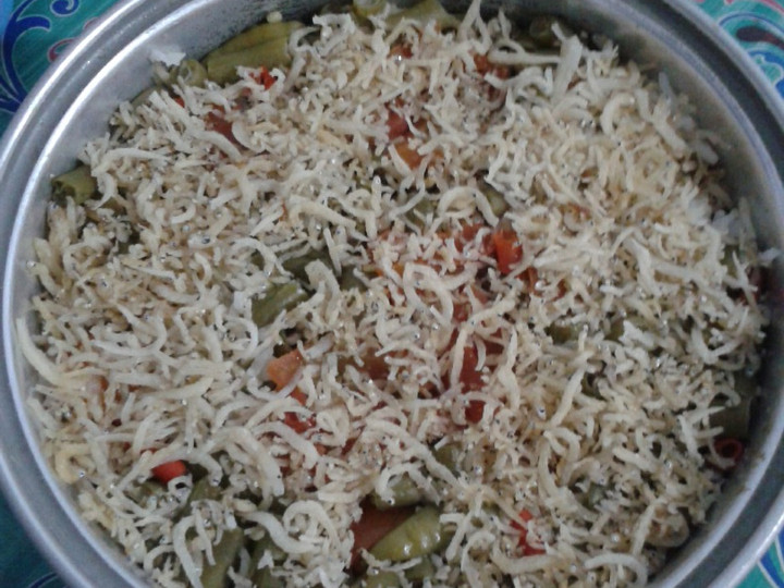 Resep Nasi Liwet Teri Sayur Rice Cooker yang Enak