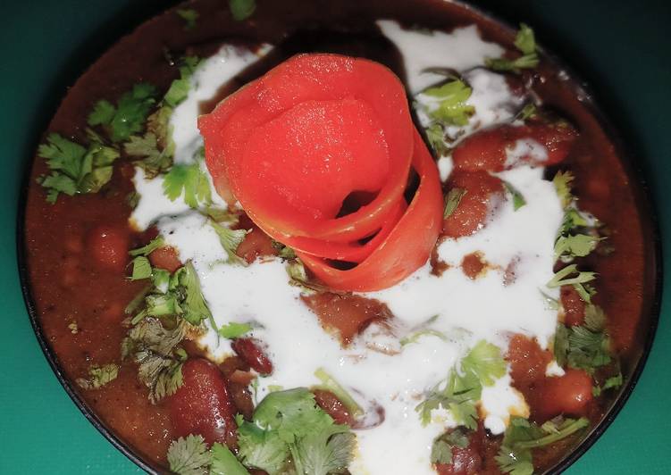 Slow Cooker Recipes for Creamy Rajma curry
