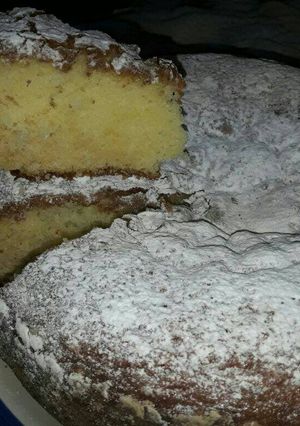 Una foto de Bizcochuelo de limón 🍋