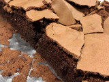 Torta húmeda de chocolate sin harina