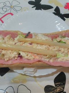 Una foto de Bocata mixto