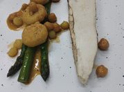 Una foto de supremas de pollo con queso