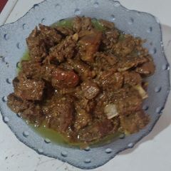 A picture of Namkeen gosht.