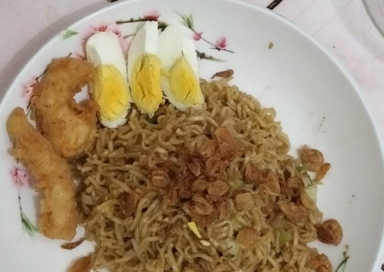 Cara Gampang Menyiapkan Mie Goreng Kecap Anti Gagal