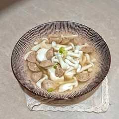 รูปของ Sup Shimeji Tahu Bakso