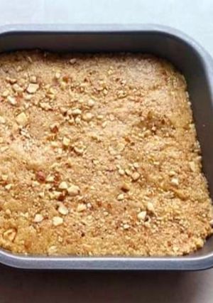 A picture of Mava burfi (milk cake).