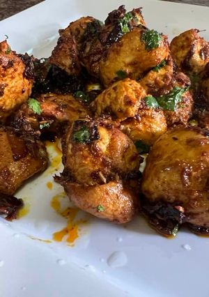 A picture of Chicken chinthamani.
