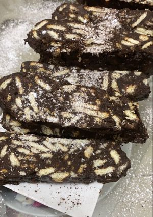 صورة لوصفة كعكه الشوكولاته بالبسكويت 🍰