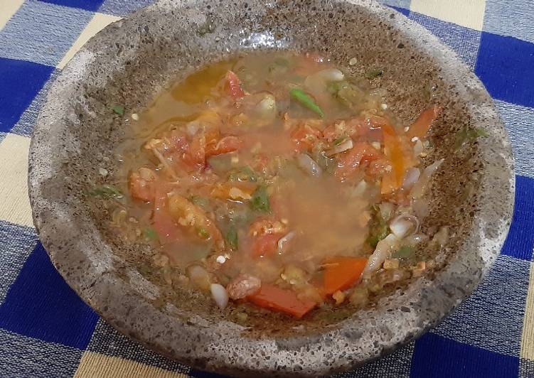 Sambal rawit hijau