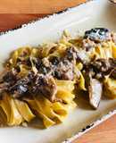 Tagliatelle funghi e salsiccia! (Tagliatelle hongos y chorizo)