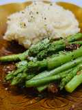 Garlic-Butter Asparagus with Mashed Potato