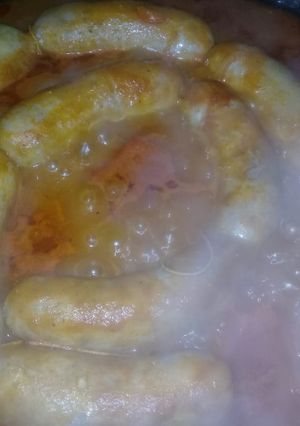 Una foto de Chorizos a la pomarola