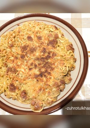 Foto resep Omelet Mie Sosis Topping Keju