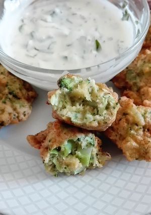 Foto principal de Buñuelos de brócoli