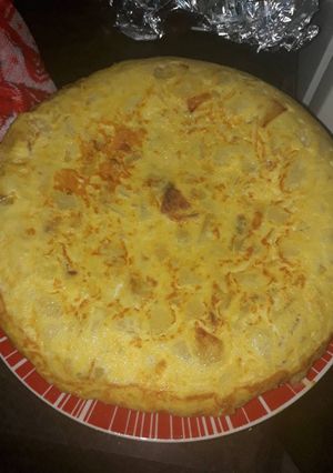Una foto de Tortilla de patatas clásica