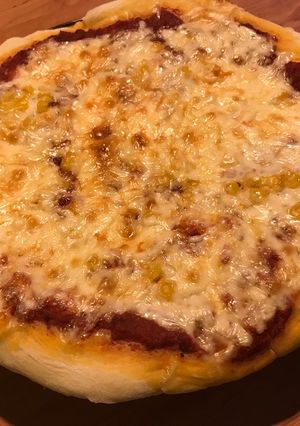 Házi pizzatészta és szósz recept fotója