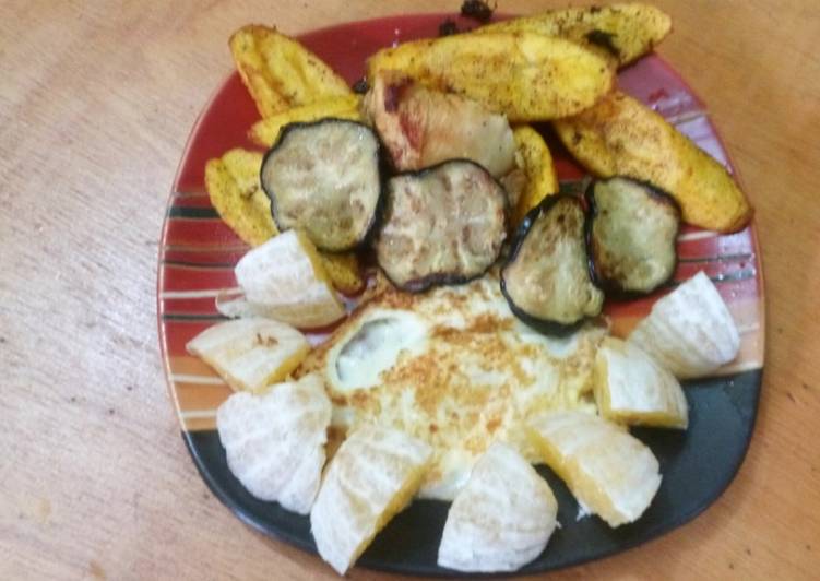 Step-by-Step Guide to Prepare Quick Fried plantain and eggs with orange and apple
