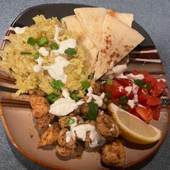 A picture of Street cart style chicken bowls.