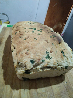 Una foto de Pan de ajo y cilantro