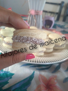 Una foto de Alfajores de maicena sin manteca